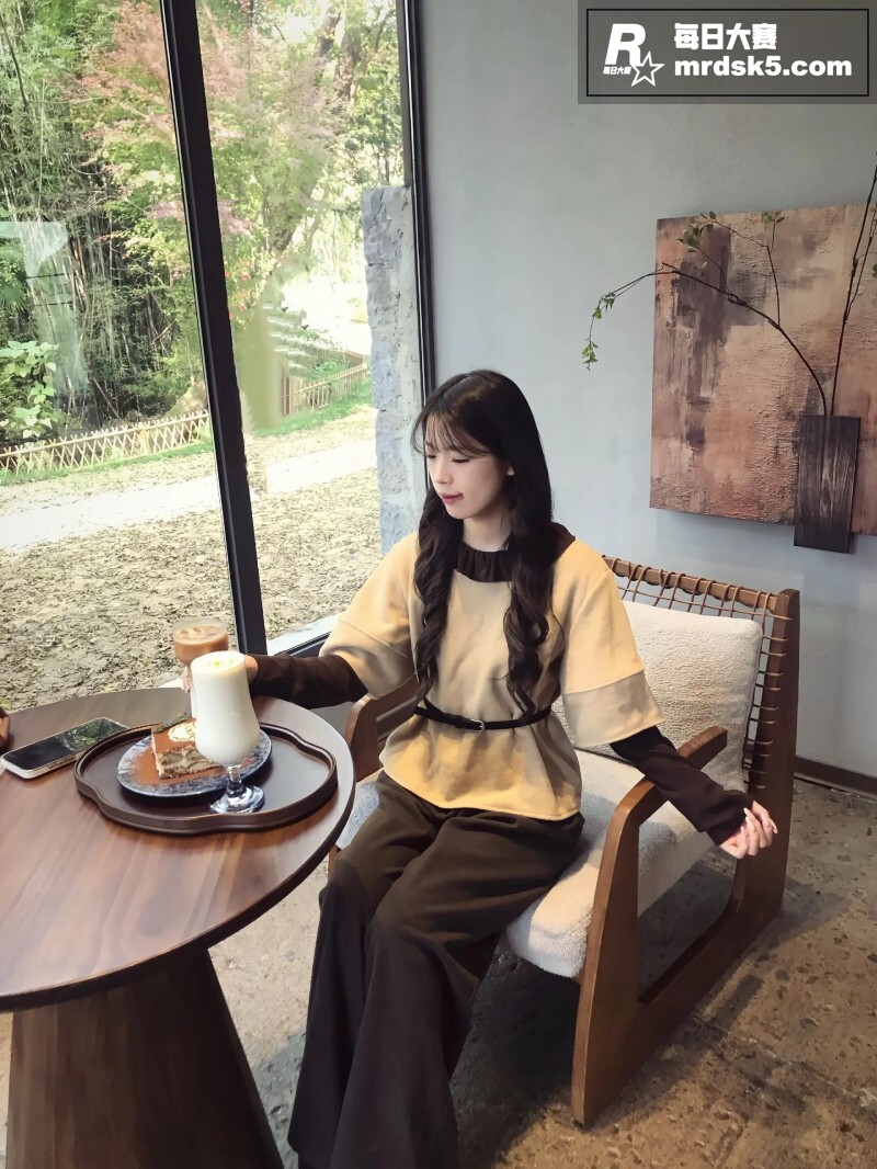 泉州技术学院反差嫩妹相关图片5