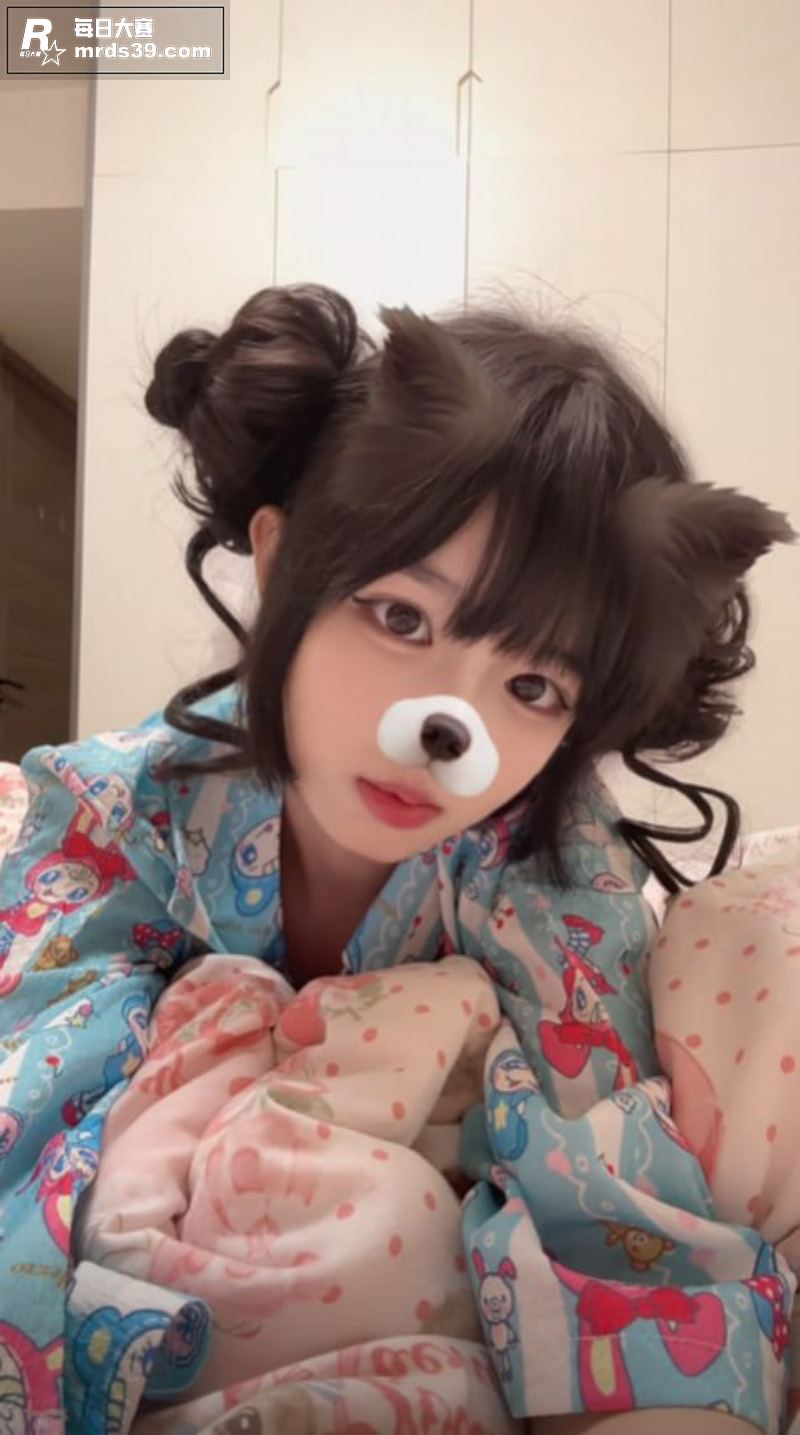 抖音网红萝莉 小如宅相关图片2