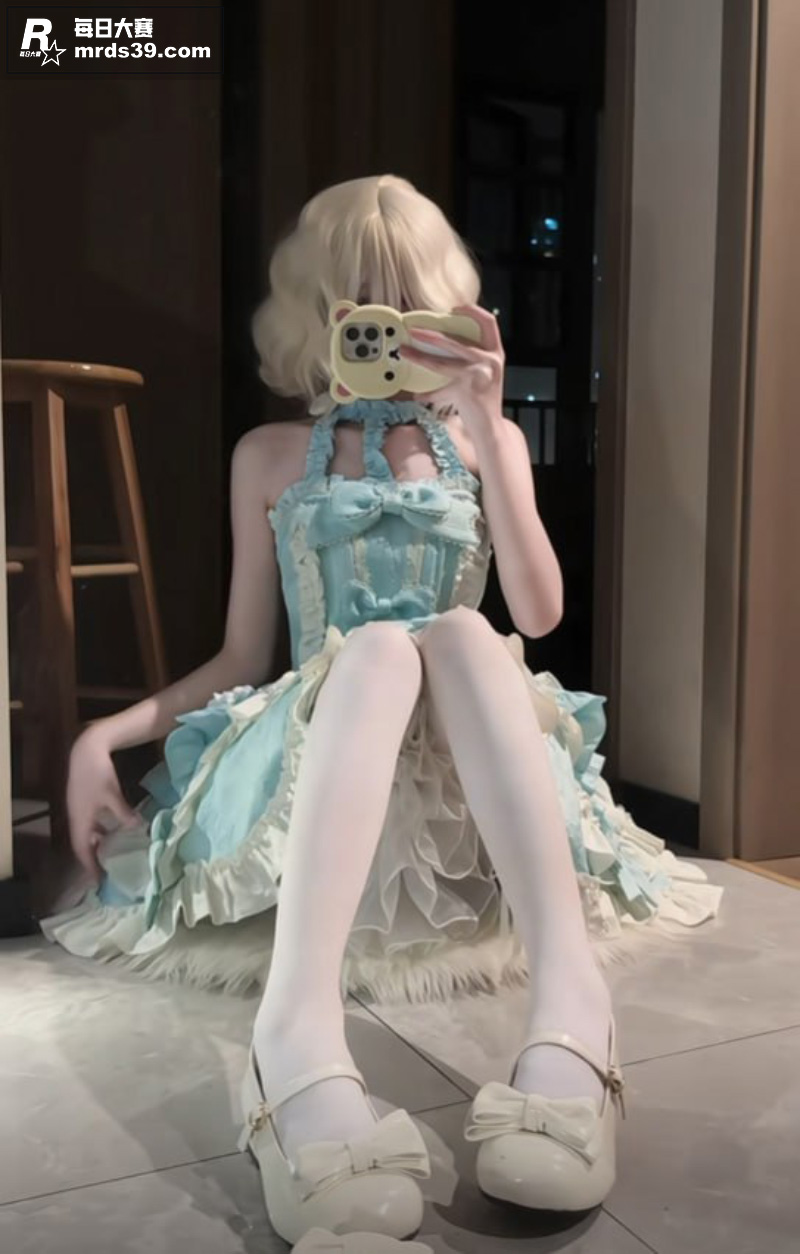 抖音网红萝莉 小如宅相关图片4