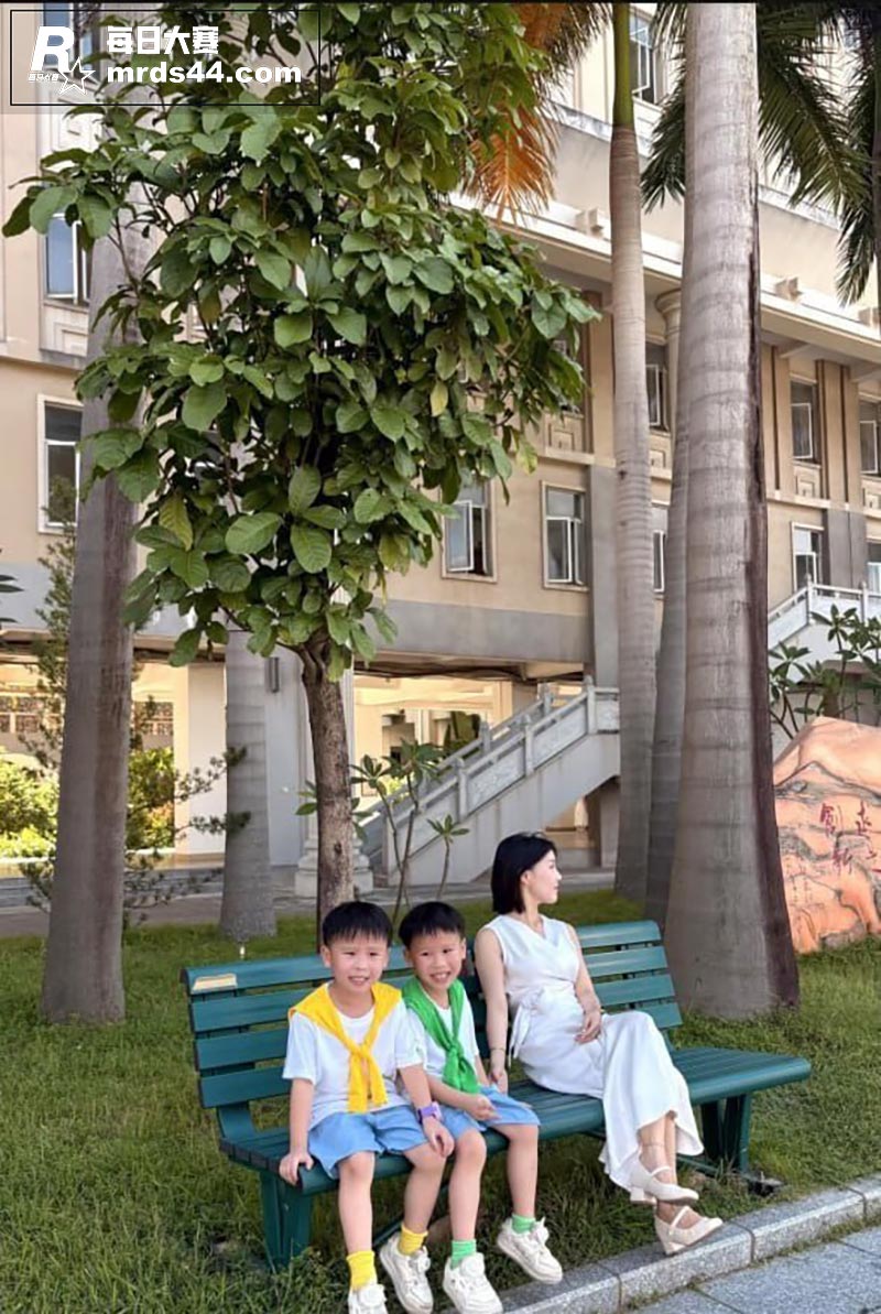 广西梧州人妻 罗露珠相关图片6