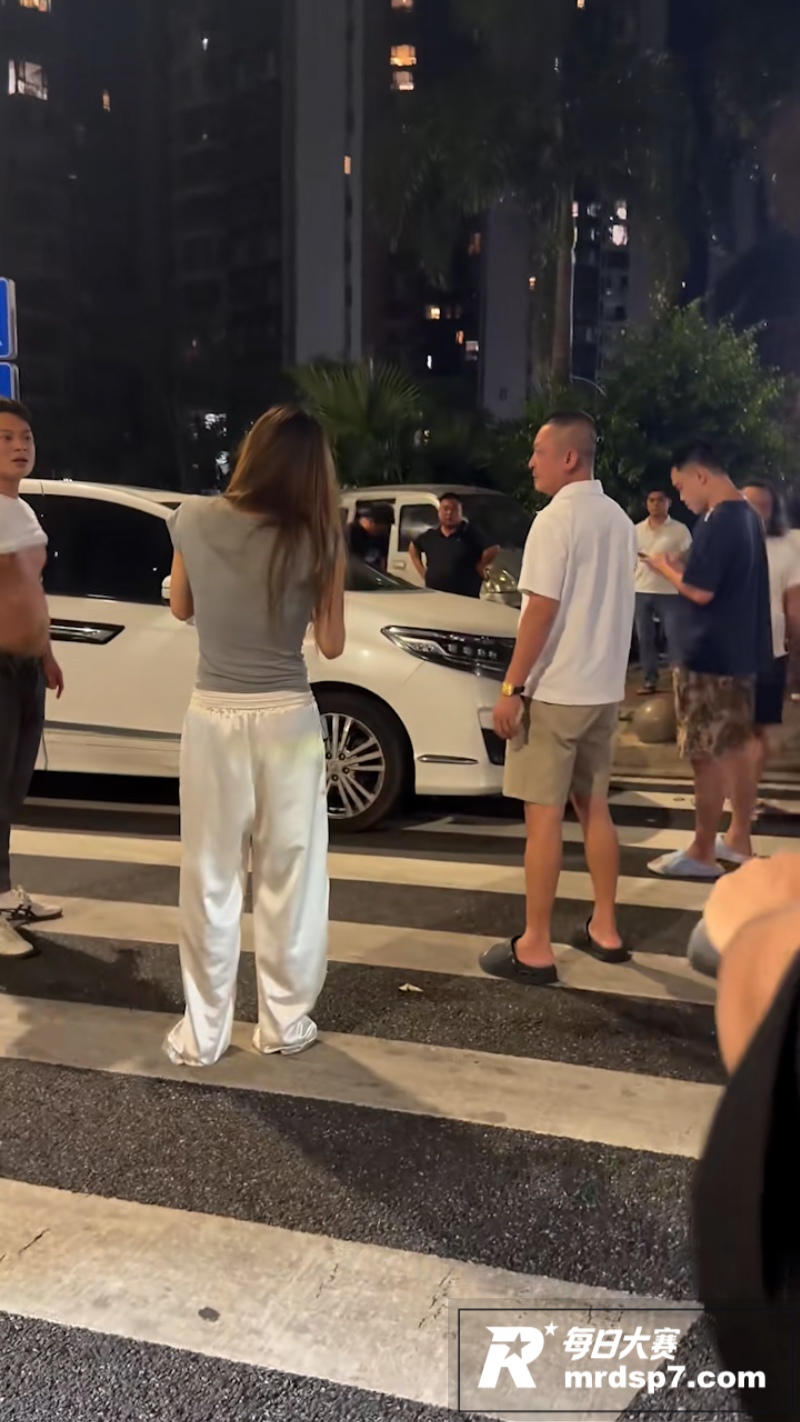 街头拳击现场 几位醉相关图片5
