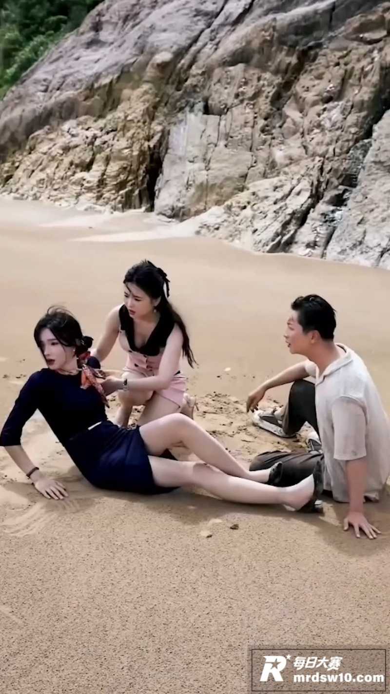 AI成人短剧 我在荒相关图片3