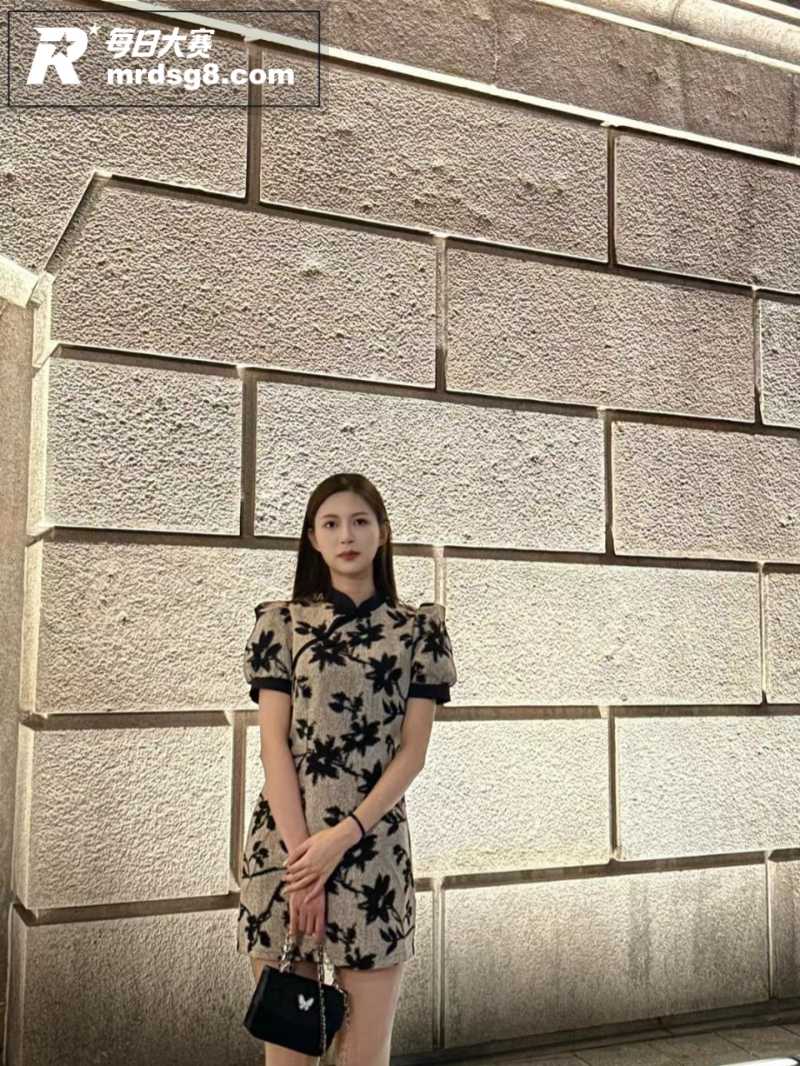 广东佛山极品女大学生相关图片3