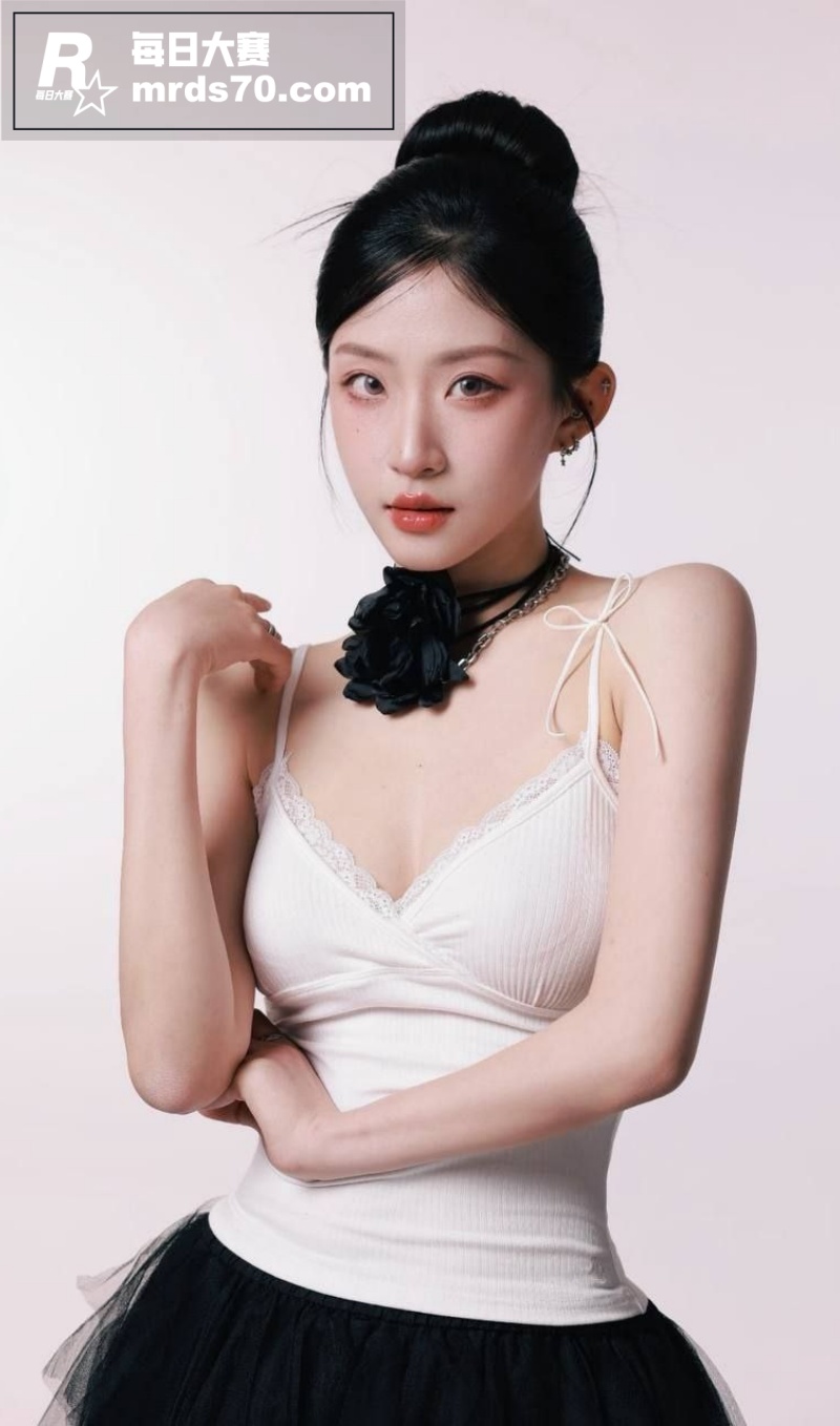 山东刚结婚的反差少妇相关图片1