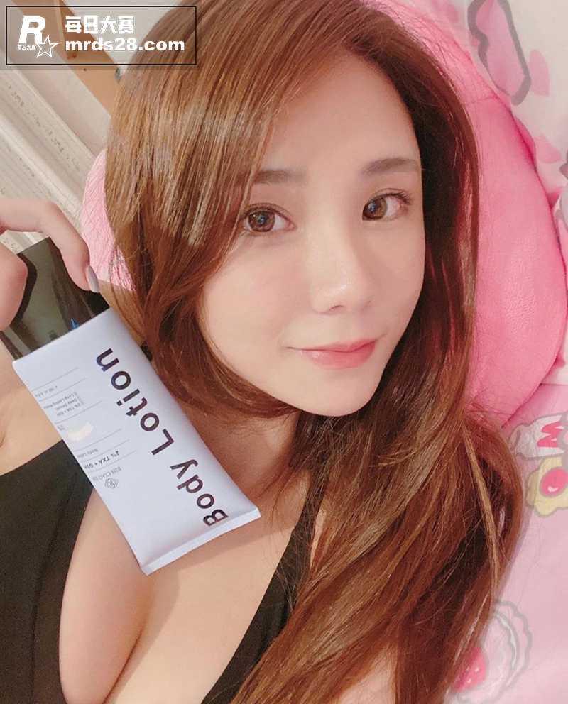 台湾JFK极品嫩模 相关图片3