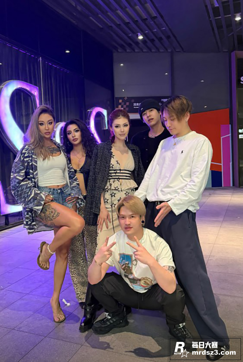 重磅泄密！抖音蜜桃臀相关图片5