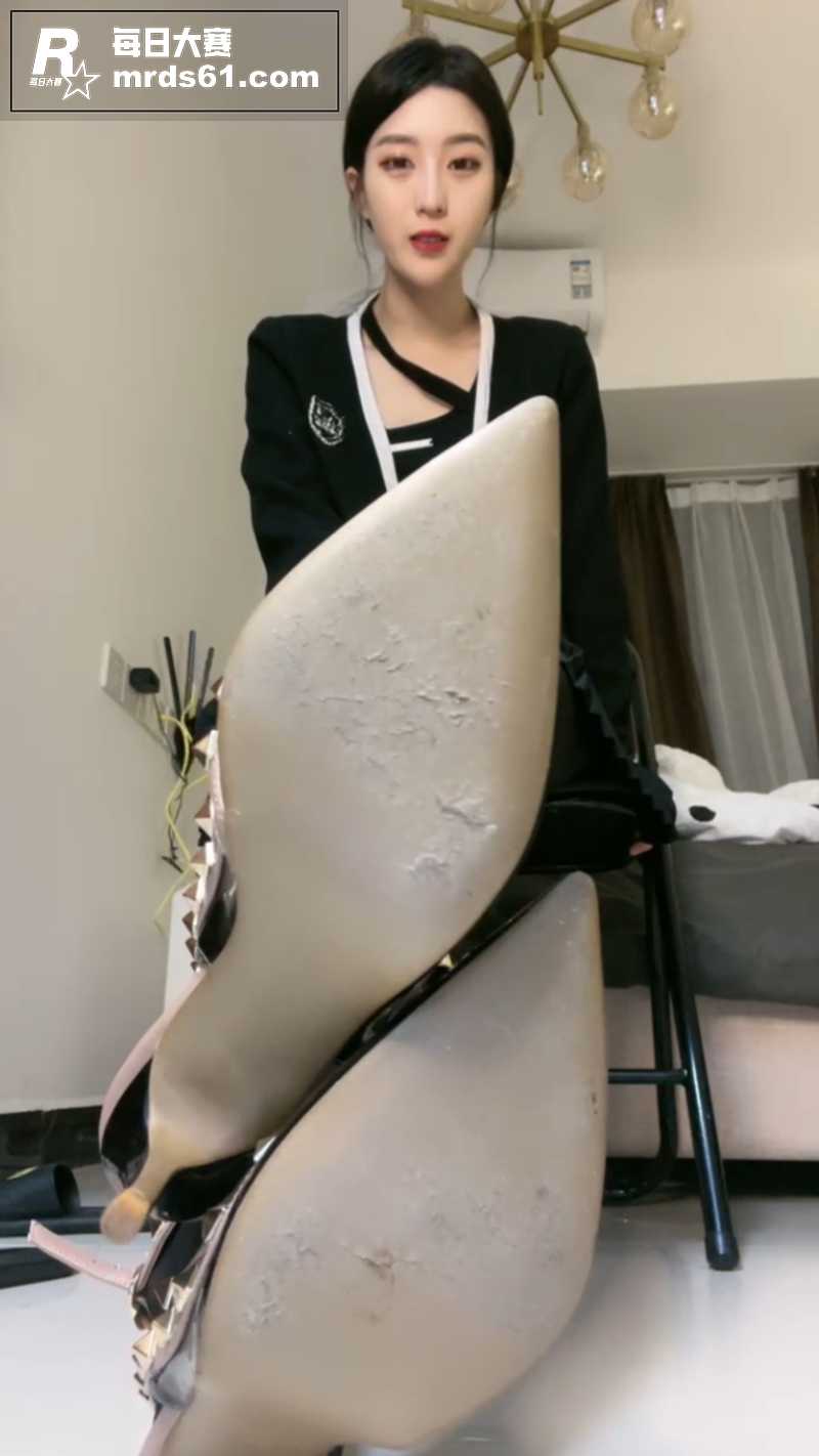 玩物社交极品女王 优相关图片4
