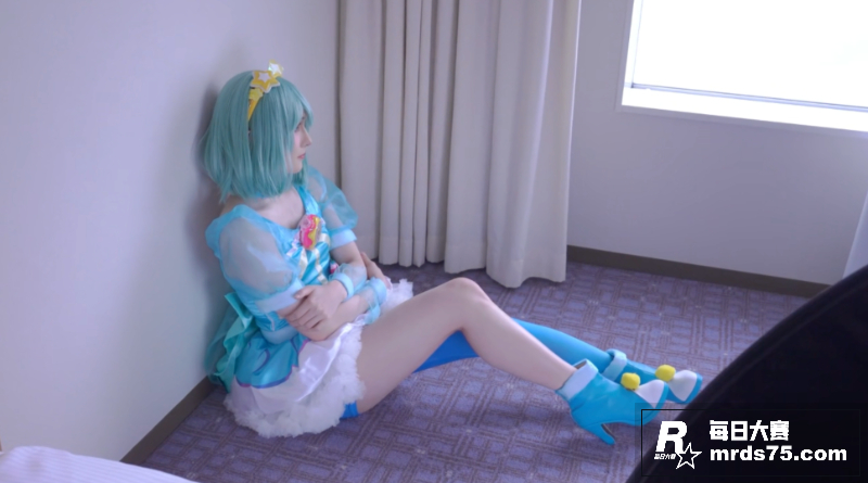 极品小男娘coser相关图片1