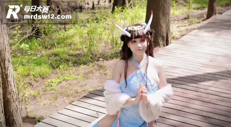 极品巨乳福利姬 阿雪相关图片5