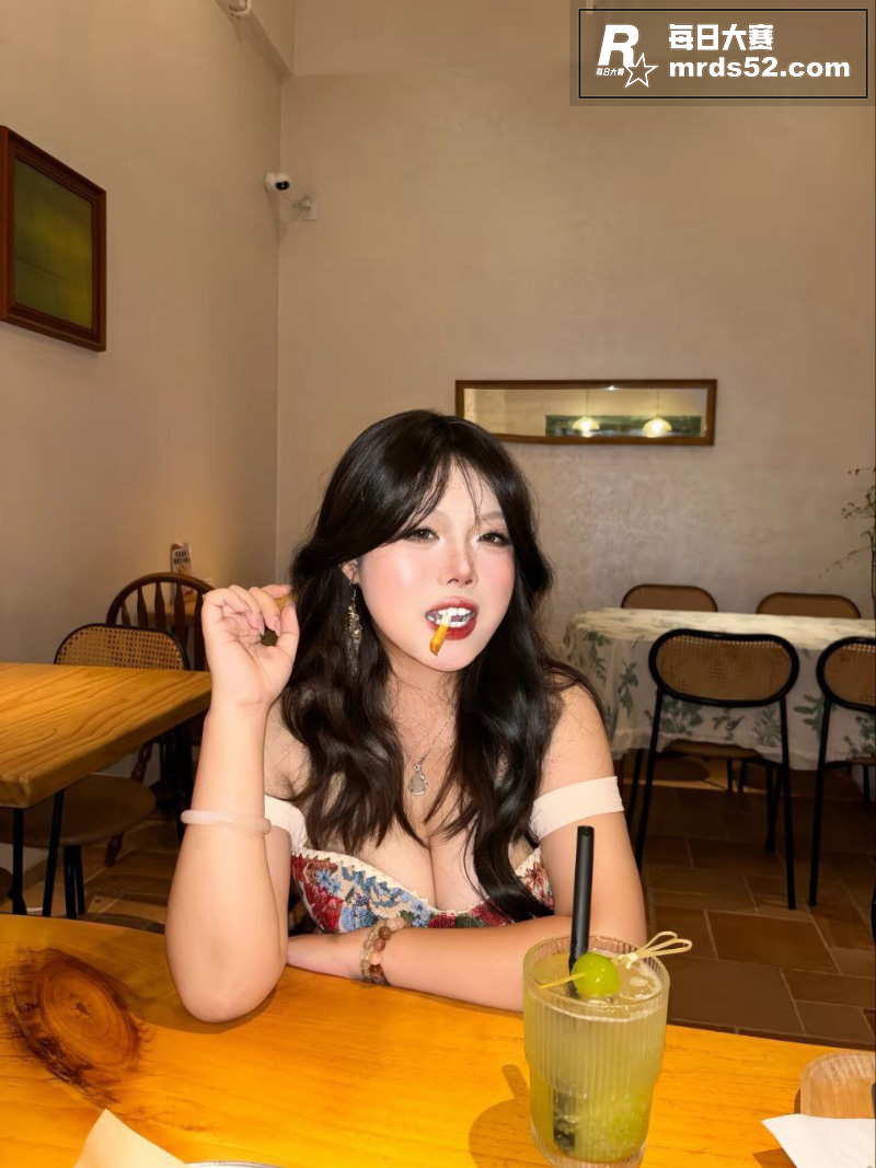 江苏南京极品反差婊 相关图片2