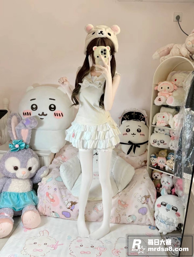 推特双马尾萝莉 困困相关图片5