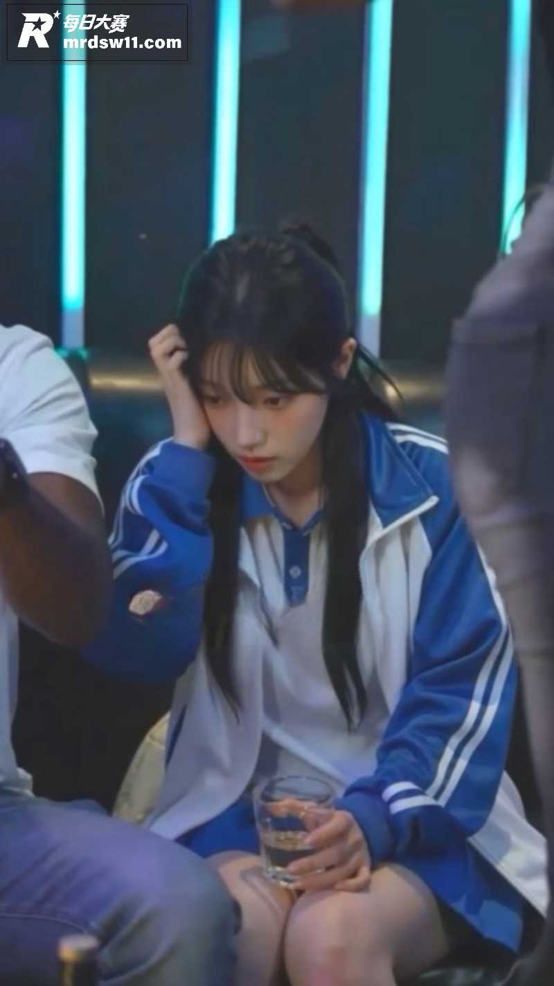 AI成人短剧 B中妹相关图片6