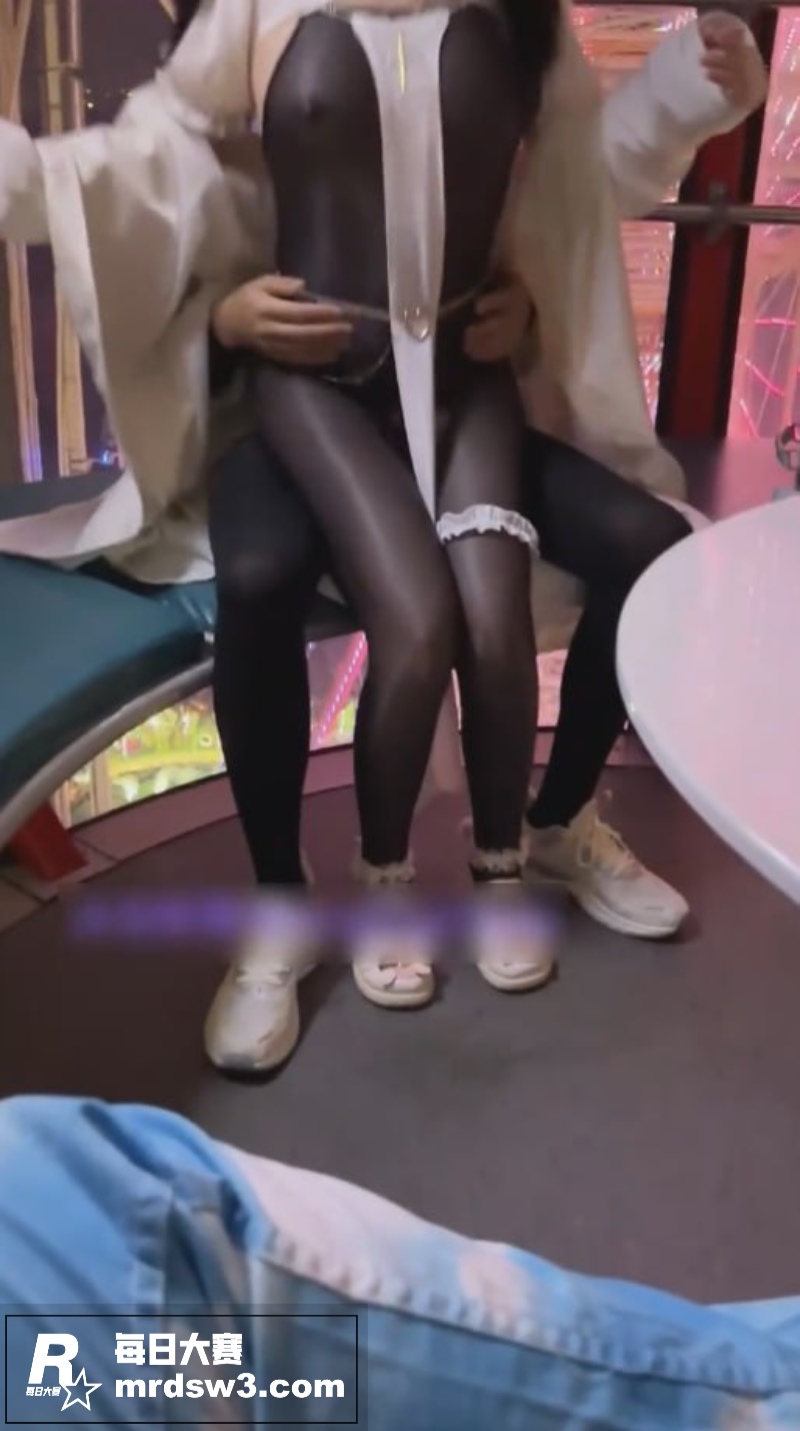 推特b站合法母狗小萝相关图片3