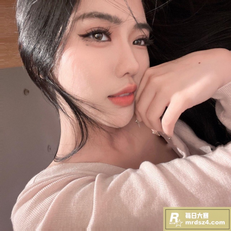 推特高颜值反差婊 粉相关图片2