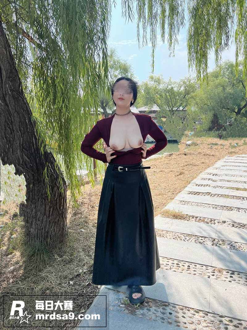 推特浙江人妻 菟菟夫相关图片1