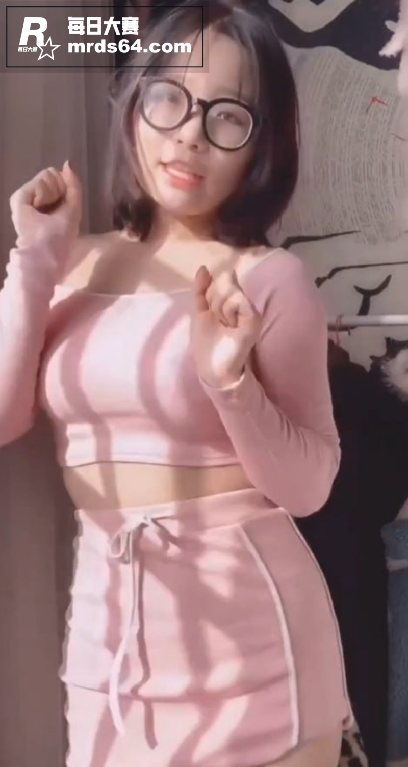 快手微胖小萝莉 周周相关图片5