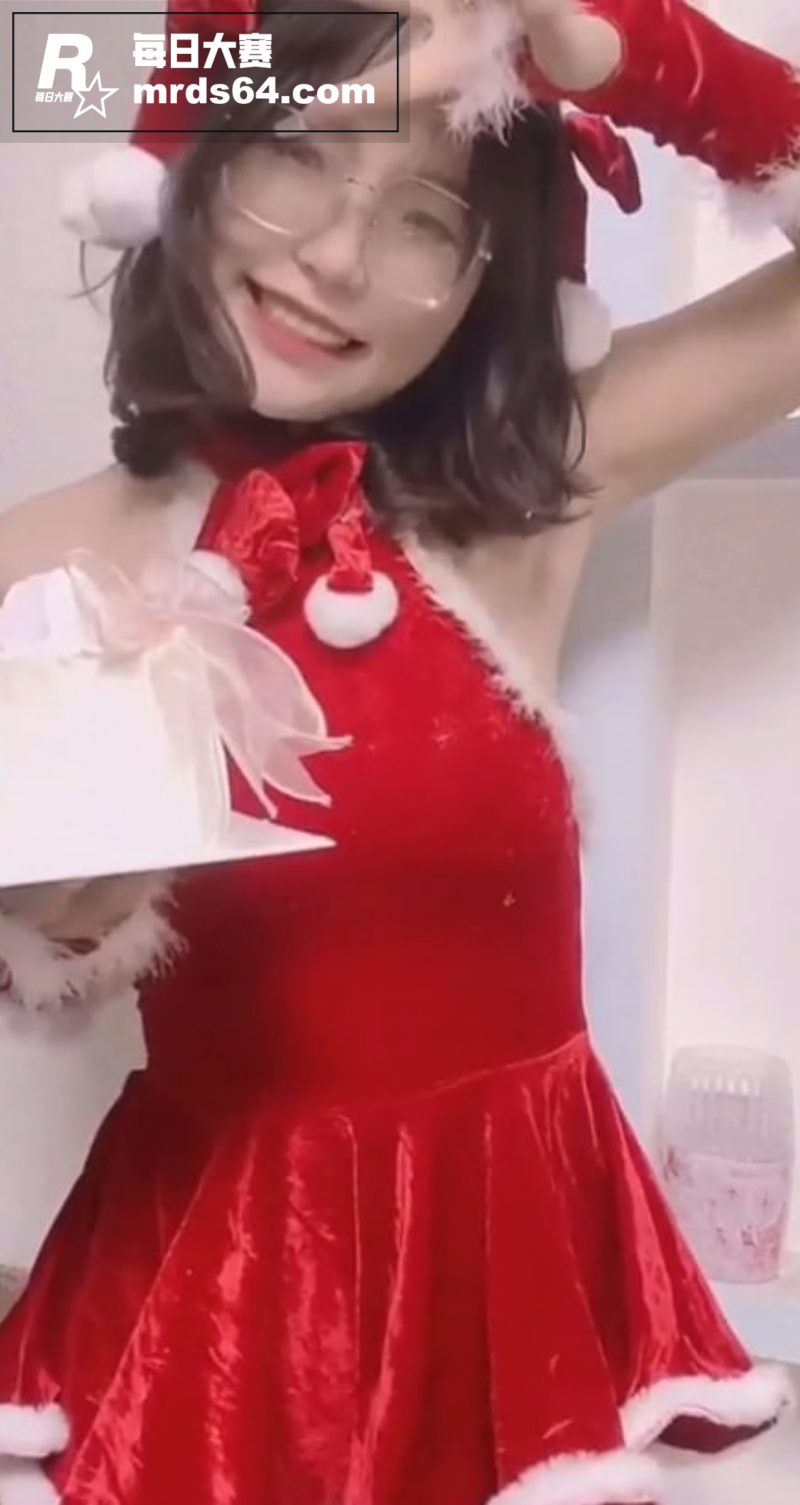 快手微胖小萝莉 周周相关图片7