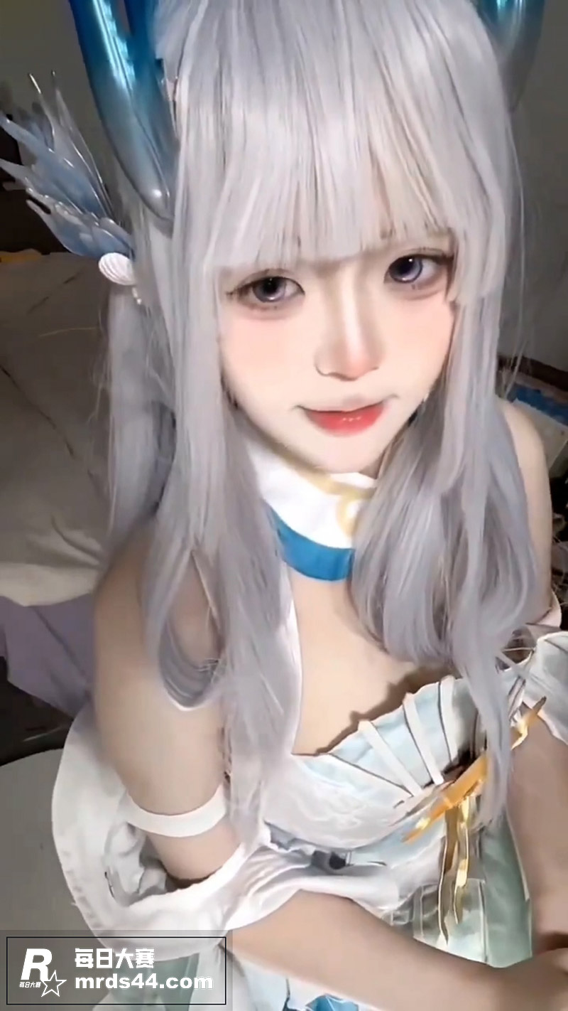 推特反差甜妹 UU子相关图片8