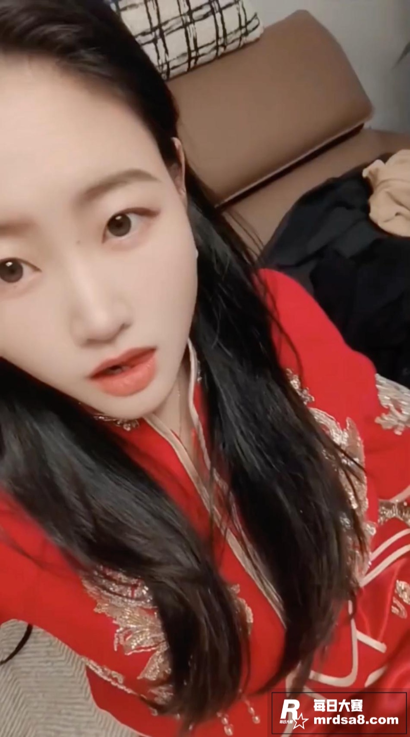 原创素人肉感姐姐 娍相关图片1
