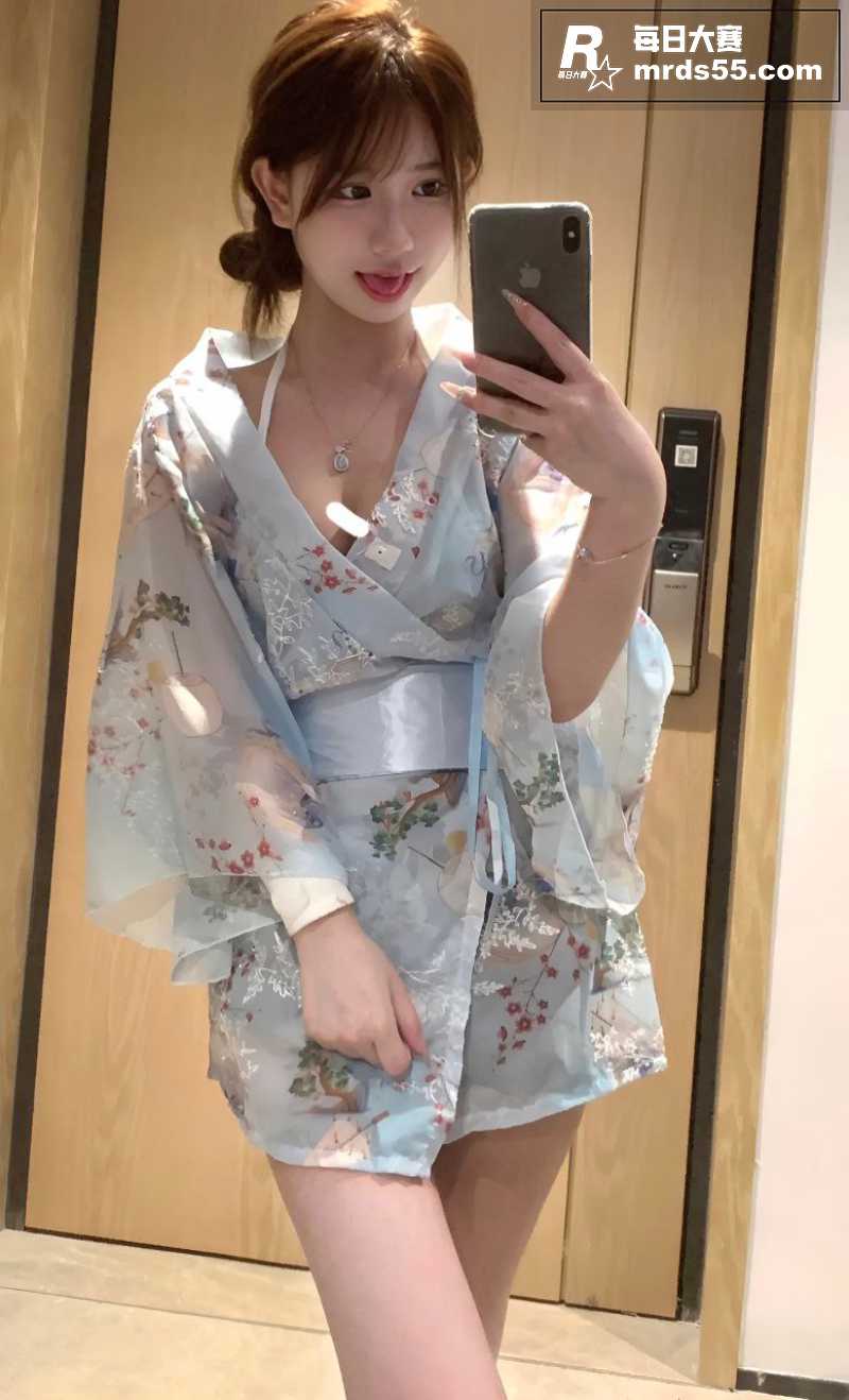 抖音高人气反差女神 相关图片2