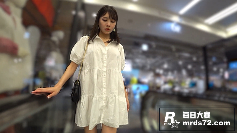 日本超高气质的御姐女相关图片1