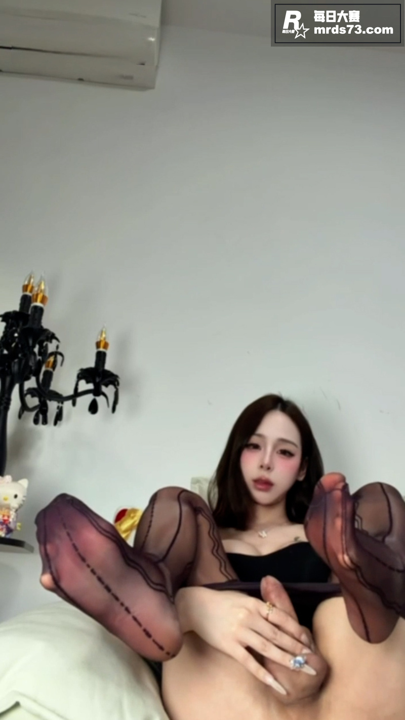 推特高颜值TS伪娘 相关图片2