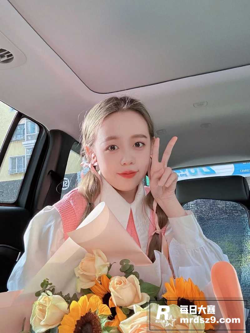 高颜值反差美少女 杜相关图片1