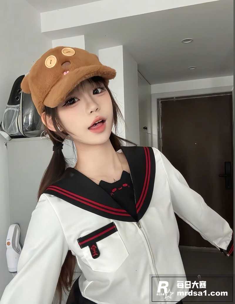 抖音高颜值符文嫩妹 相关图片5