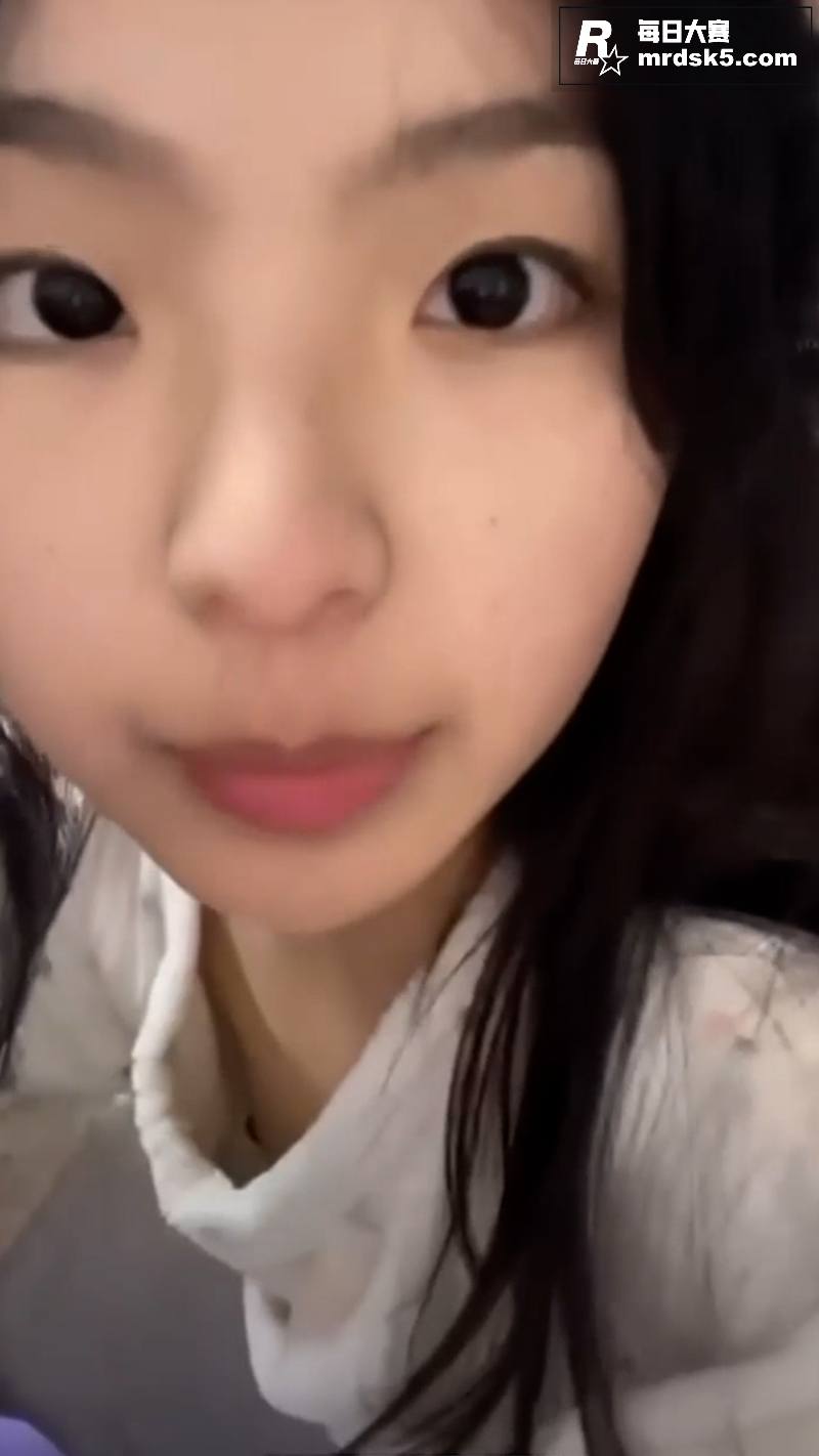 抖音快手烧姬网红走光相关图片3