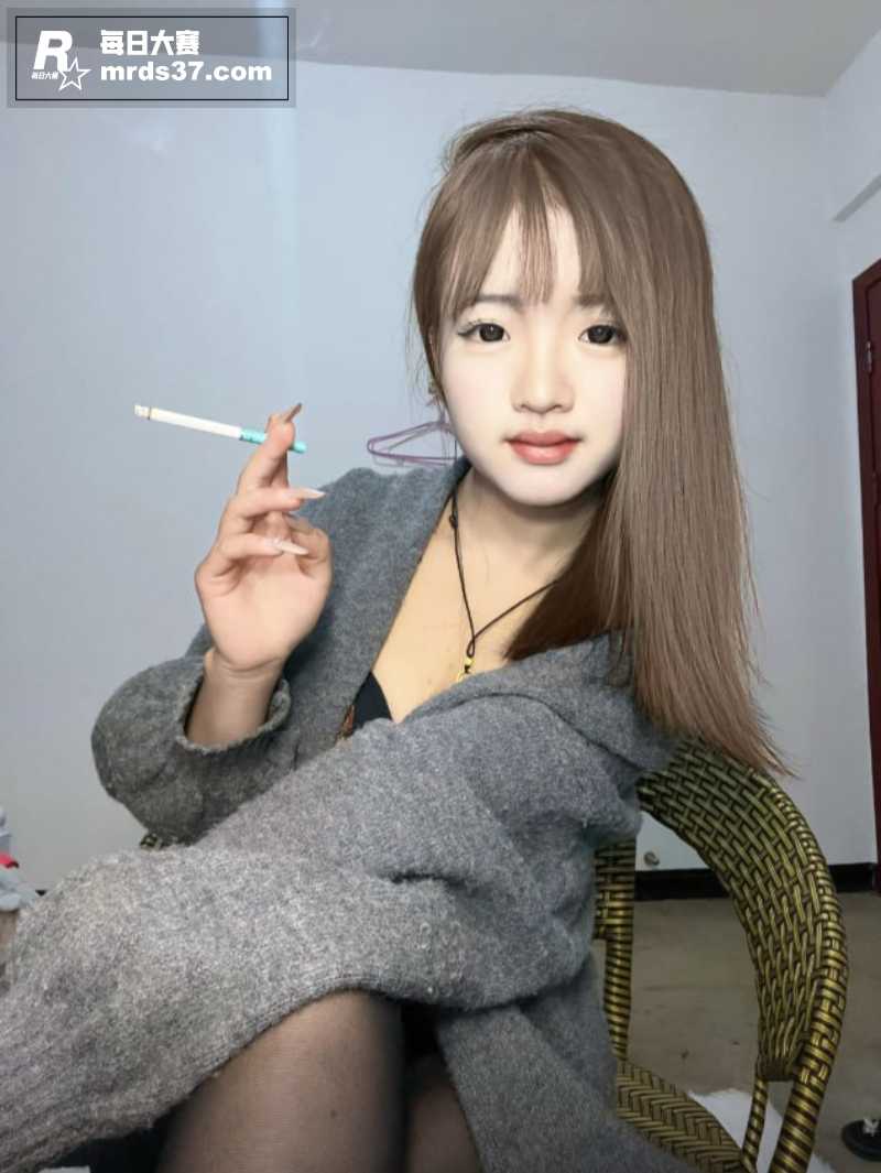抖音快手精神小妹 燃相关图片2