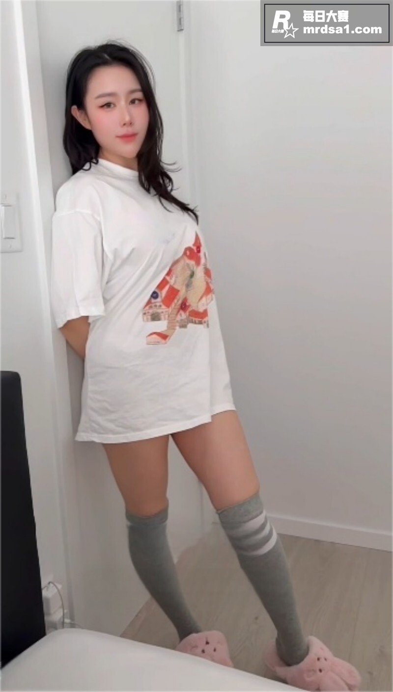 推特95后网黄博主 相关图片2