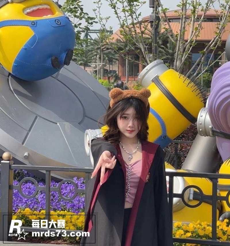 枣庄学院反差学生妹 相关图片3