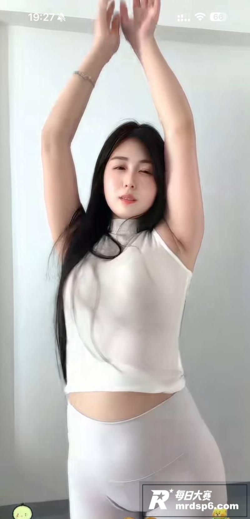快手高颜值小少妇 恩相关图片4