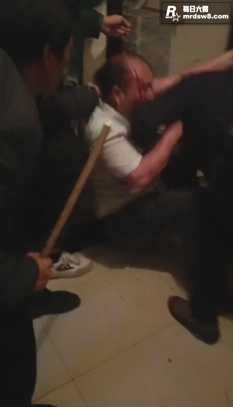 每日一抓！奸夫淫妇被相关图片1