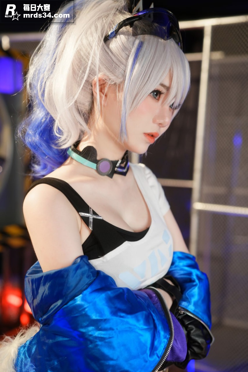 颜值女神 Sally相关图片13
