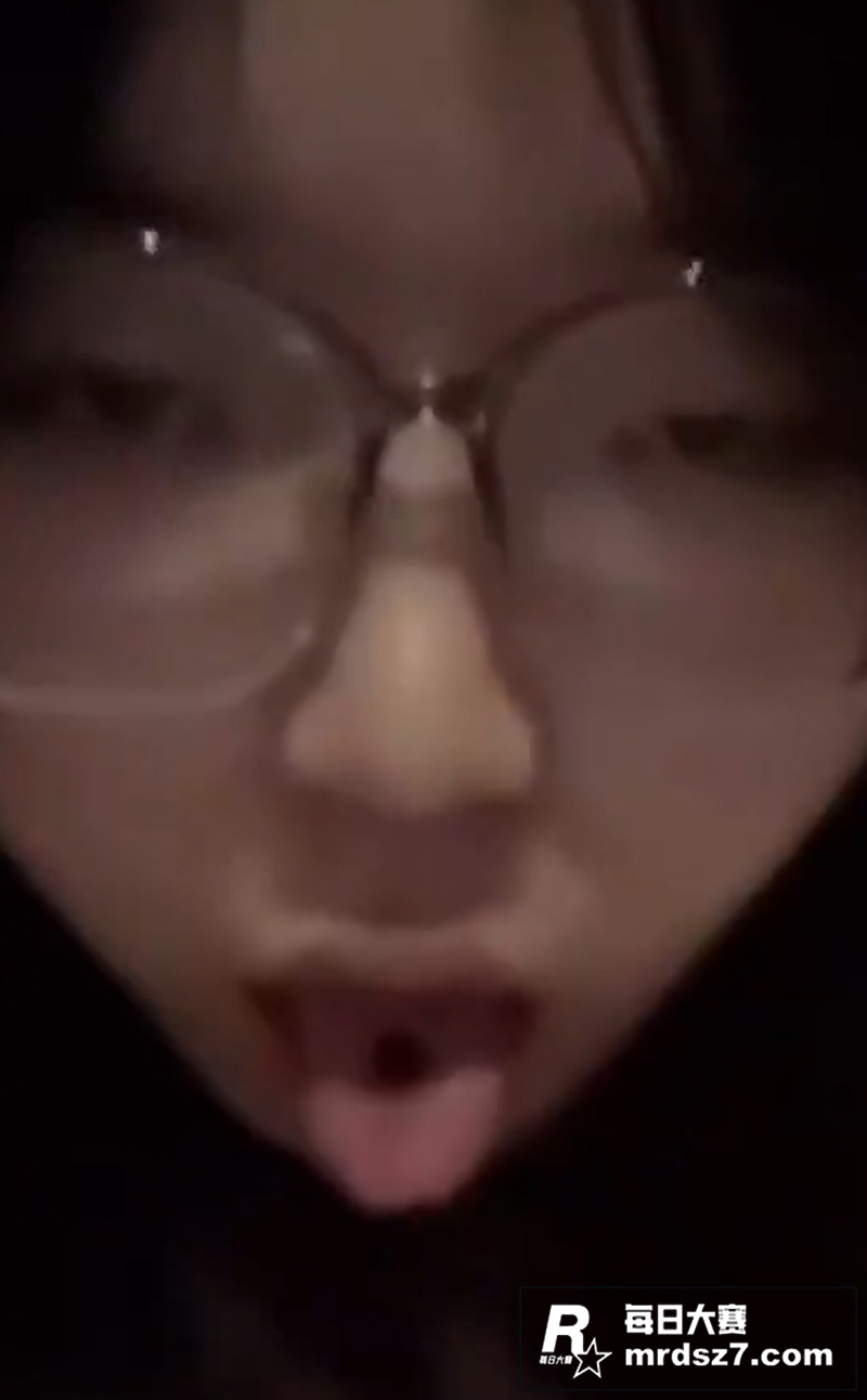 河北邯郸女学生 李馨相关图片6