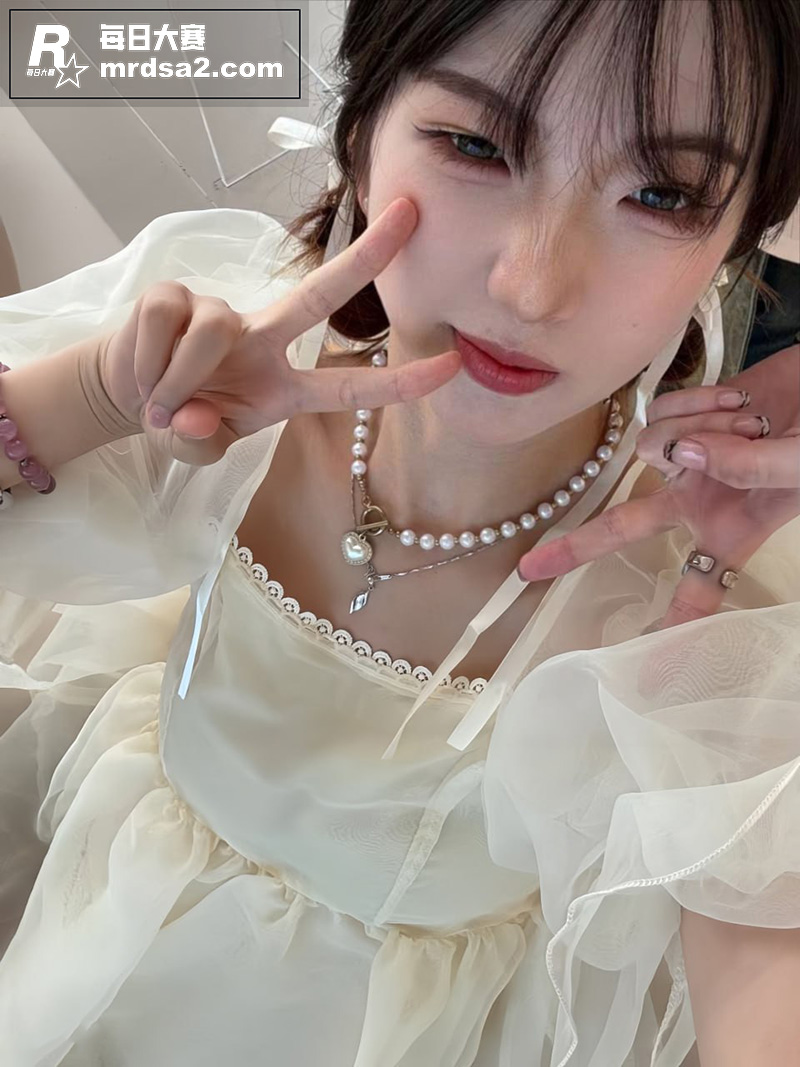 网红脸校花学生女神 相关图片5