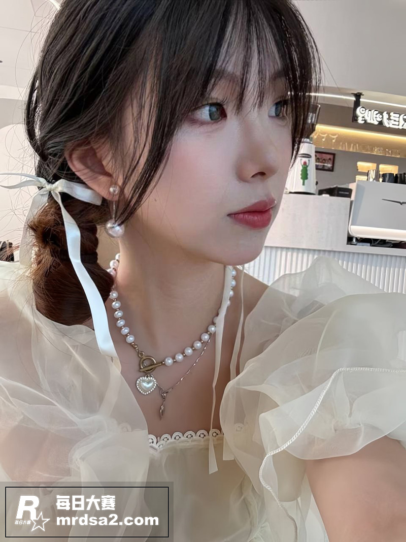 网红脸校花学生女神 相关图片6