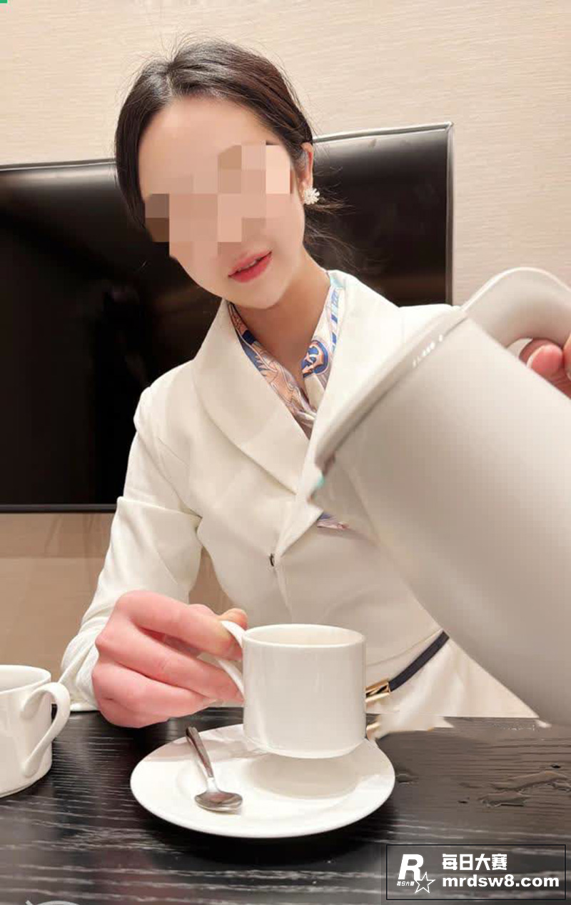 海角社区 会喷水的亲相关图片2