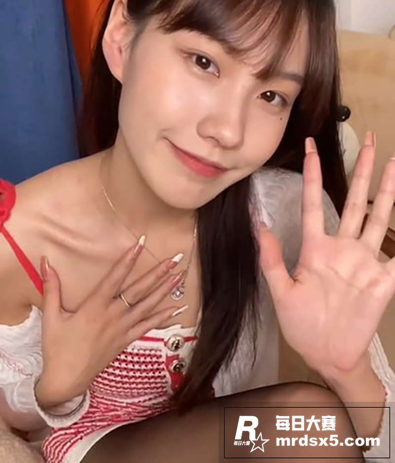 易直播阿黑颜女神 胆相关图片1