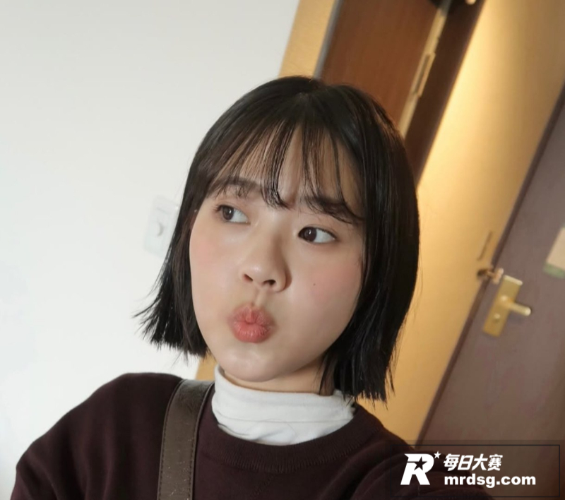 20岁极品高颜值短发相关图片11