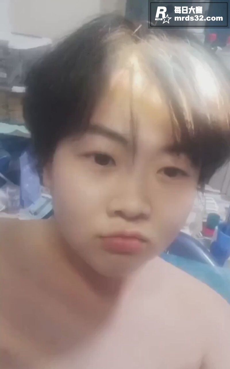 胆小慎入！男子不满现相关图片5