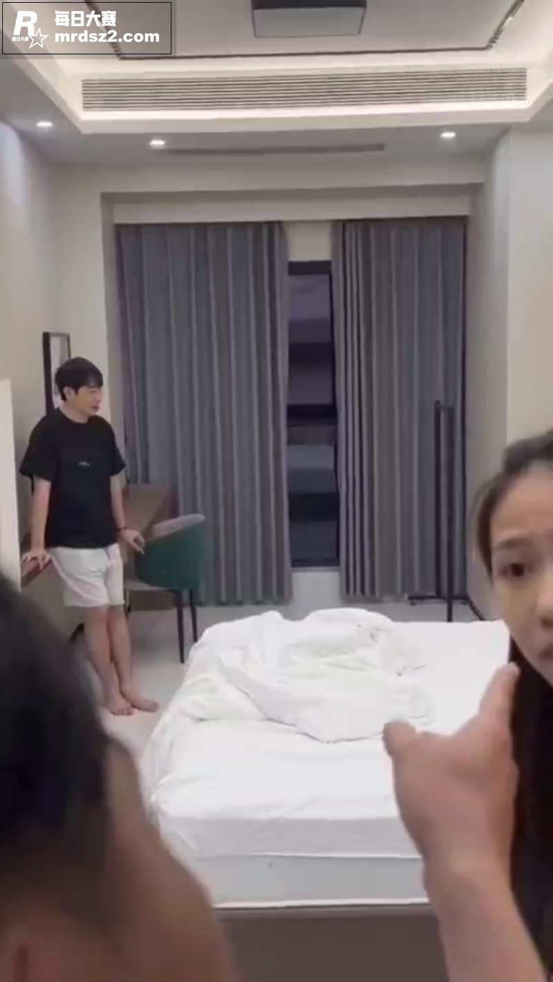 抖音高颜值小网红 李相关图片9