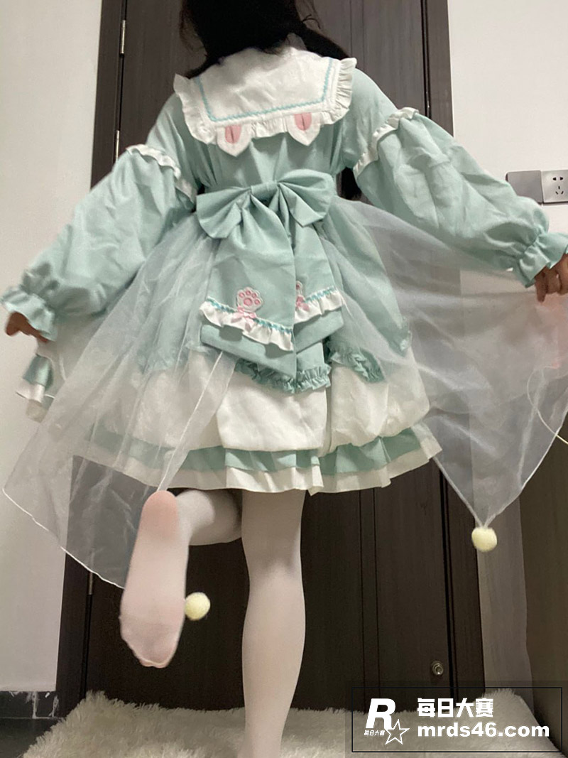 推特极品少女 嘟嘟 相关图片3