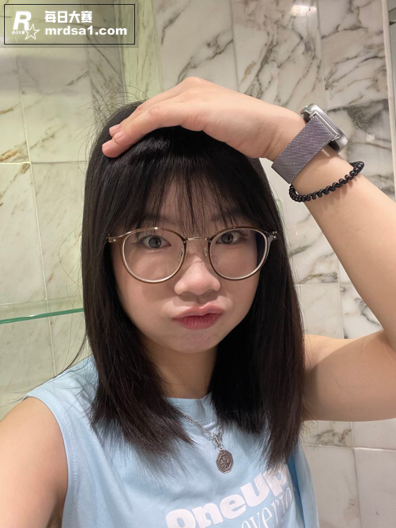 海南大二清纯学妹 孙相关图片3