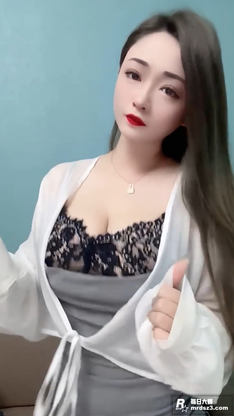 快手巨乳抖奶擦边主播相关图片7
