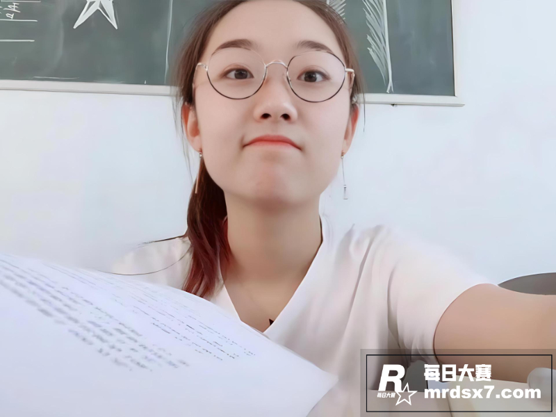 超刺激 小学女教师上相关图片1