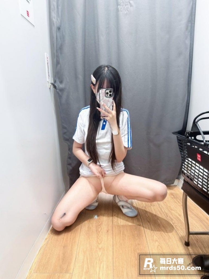 推特超反差萌妹 电击相关图片4