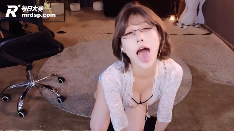B站ASMR声控女神相关图片5
