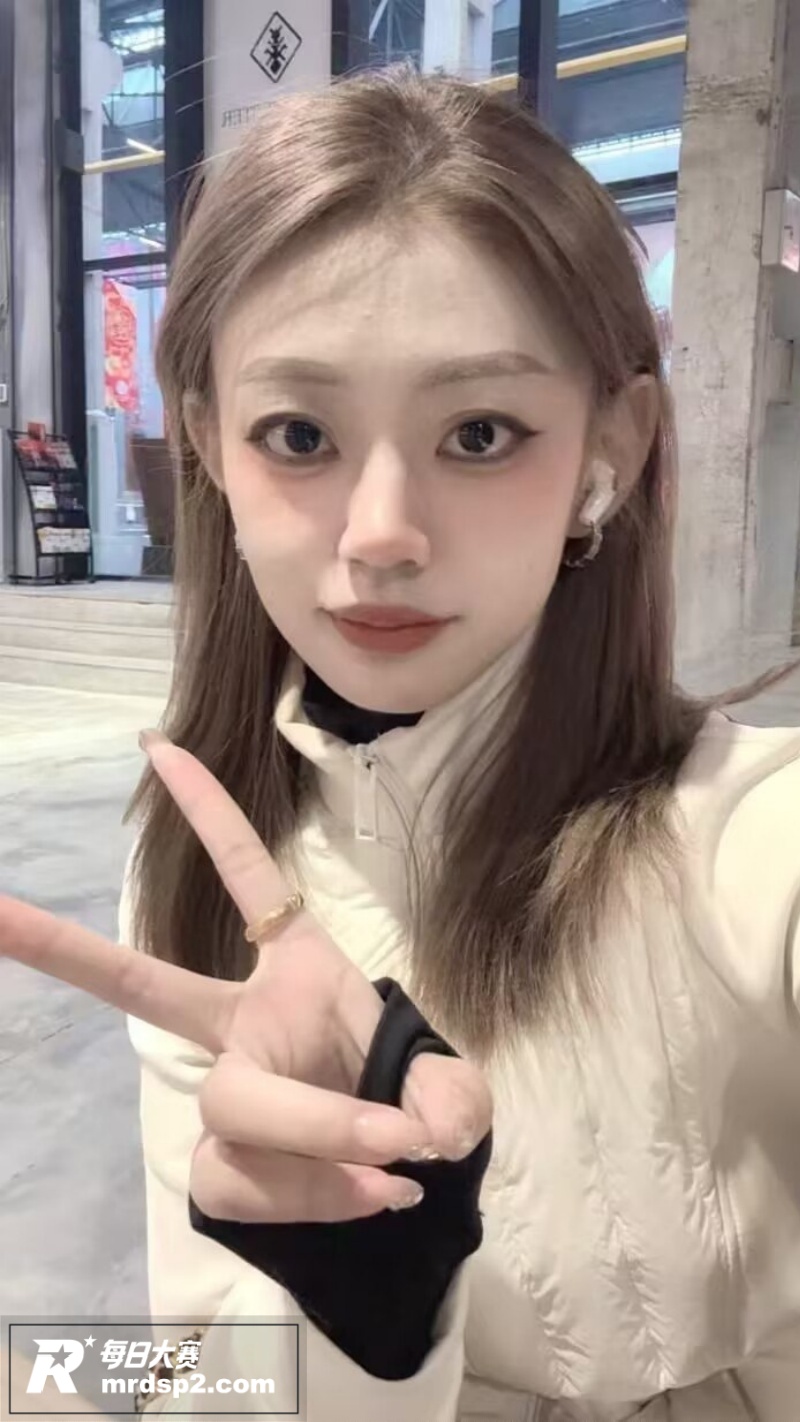 广州高颜值少妇淫妻 相关图片3